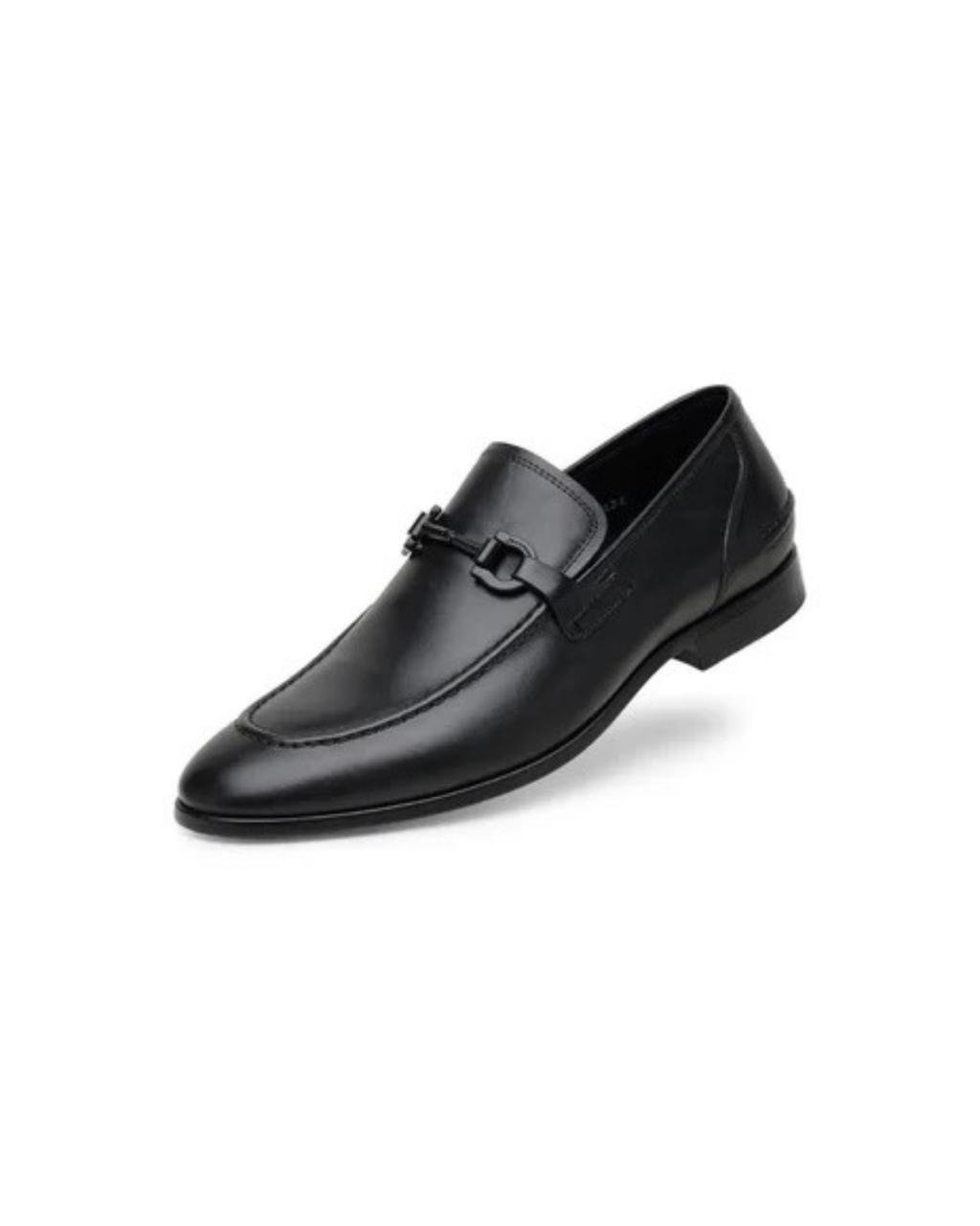 Sapato firenze preto da marca Zife na cor preto
